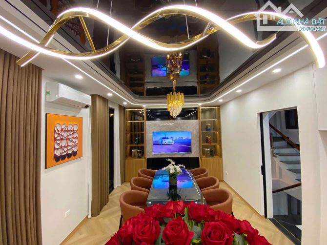 Bán nhà Ngọc Hà, 56m, Thang máy, Lô góc, Nhà xây mới, Nội thất xịn, Sổ vuông, Ngõ thông - 10