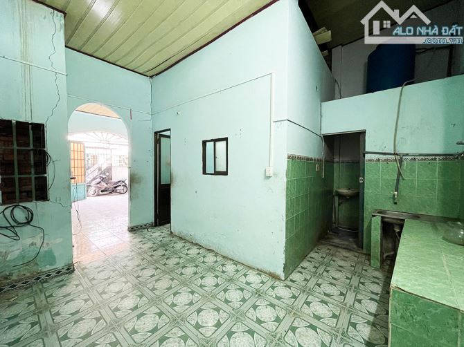 62m2 ĐẤT THÁNH, Ngang 6.5m nở hậu nhỉnh nhẹ 5 tỷ, pháp lý đẹp - 1