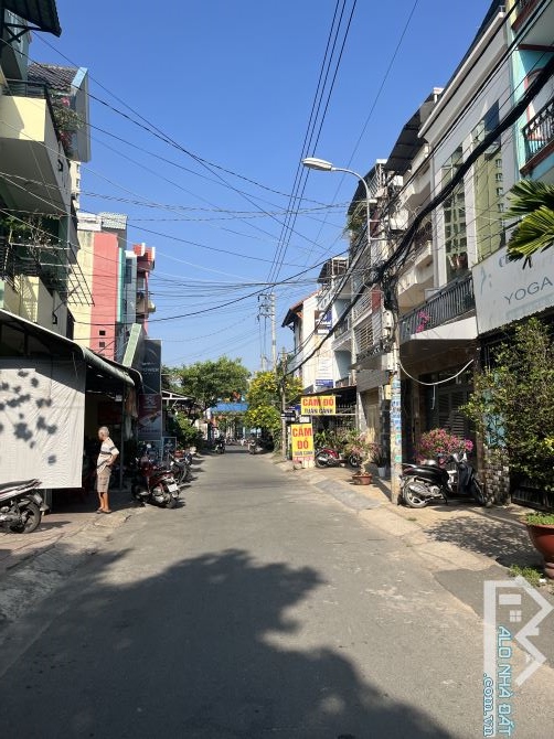 Bán nhà đẹp 6x20m khu K82 VIP nhất Tân Chánh Hiệp Q12 - 1