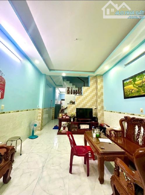 🏡 Xe hơi vào nhà - Tân Bình Giáp Q10 - 4,2 x 16 - 4 tầng 💰 Giảm còn 9tỷ tl - 1