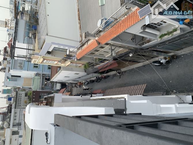 Bán nhà hẻm nhựa 5m gần Chợ Tân Hương (4x12.5) 3 lầu giá 6.4 tỷ còn TL - 1