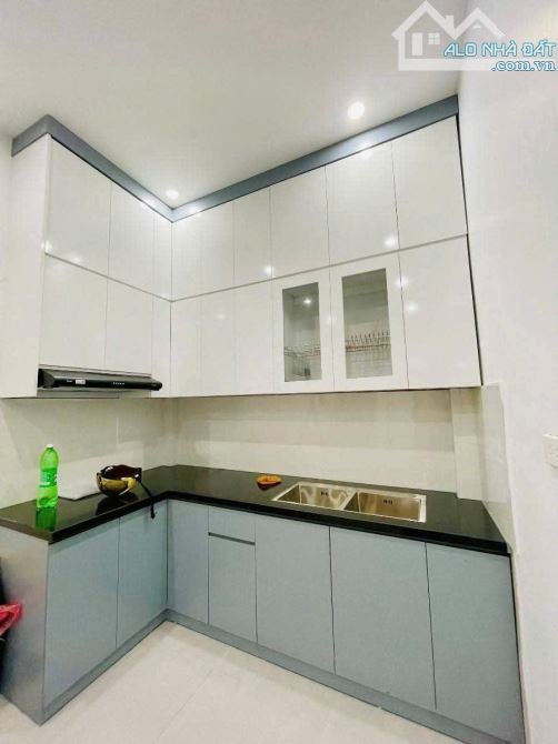 Em Cần Bán Nhà Trương Định Hoàng Mai – 31m 5 Tầng Mặt Tiền 3,5m , 5,6 Tỷ. - 1