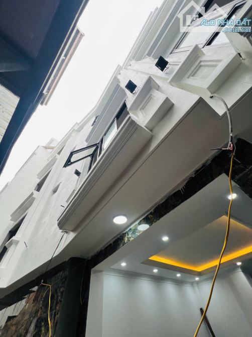 Nhà mới cứng Láng Hạ Đống Đa 35m2, 5 tầng, chỉ nhỉnh 7 tỷ ở ngay - 1