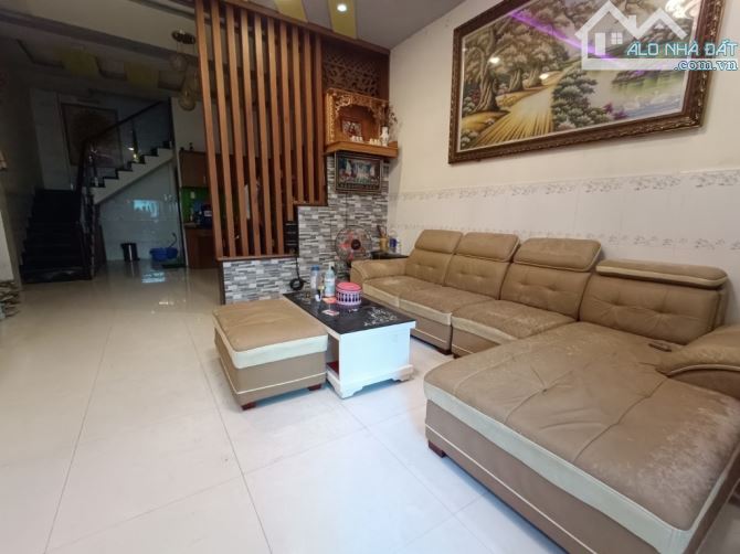 Quận 8- Lưu Hữu Phước - 45m2 - hai tầng full nội thất chỉ hơn 3,7T. - 1