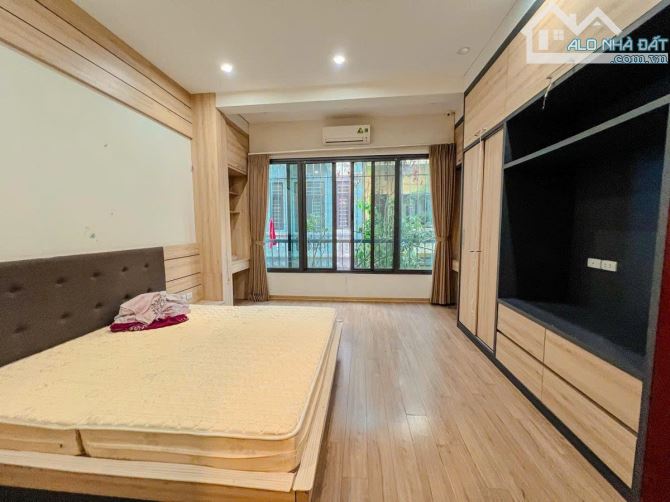 HÓT HÒN HỌT! Bán nhà phố LÊ TRỌNG TẤN - 54m2 - 4 Tầng, MT 5m, Chỉ 12,3 Tỷ! - 1