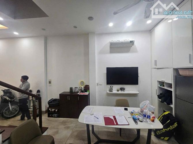 Bán nhà Phạm Tuấn Tài, ô tô tránh, Hoàng Quốc Việt, Phạm Văn Đồng, Cổ Nhuế. 48m2. 22,8 Tỷ - 2