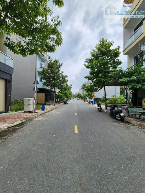 3,95Tỷ TL🔥Bán đất Trục Chính đường D1_KDC Phú Hồng Thịnh 6 p.Bình An, Tp.Dĩ An - 2