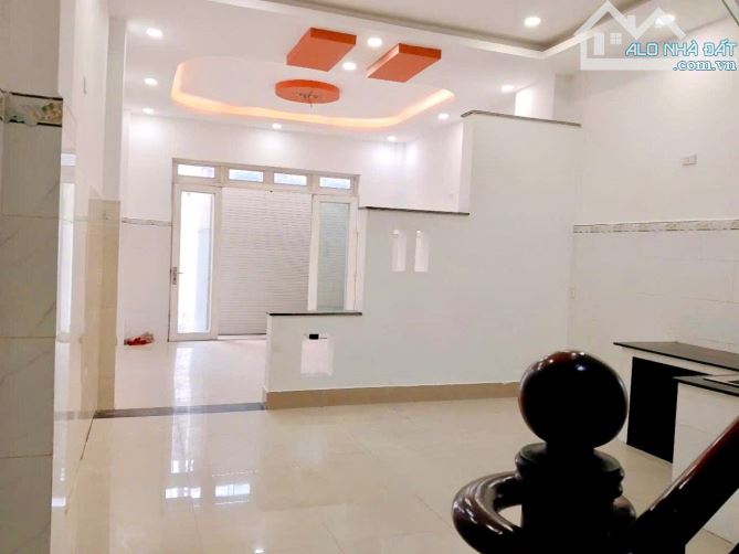 HẺM XE HƠI 4.5M NGAY QUỐC LỘ 13 HBP THỦ ĐỨC - NHÀ 3 TẦNG 4PN - SỔ RIÊNG HOÀN CÔNG, 5.05Tỷ - 2