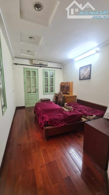 8.2 tỷ nhà 5 tầng Phố Tam Trinh 45m2, 5 tầng, mặt tiền 4m, ô tô tránh 5m - 2