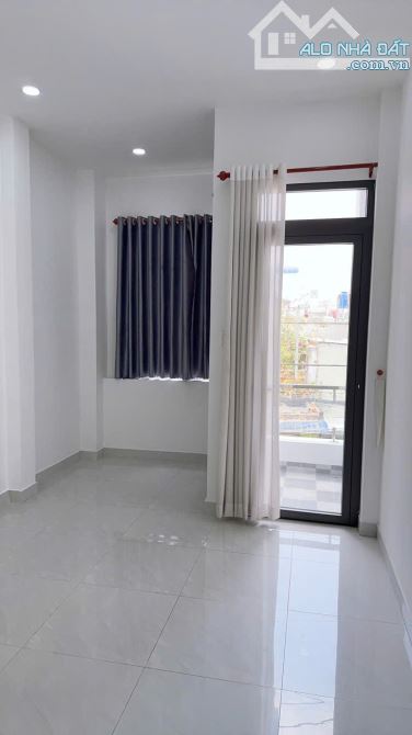 NHÀ MỚI 3 TẦNG 39,6M 4PN TRUNG MỸ TÂY QUẬN 12 SHR HẺM XE TẢI THÔNG - 2