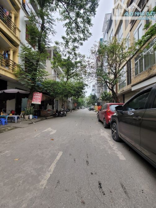 BÁN LIỀN KỀ  CĂN GÓC MẬU LƯƠNG HĐ 67m2 x 4T x Mt15m giá 21 tỷ - 2