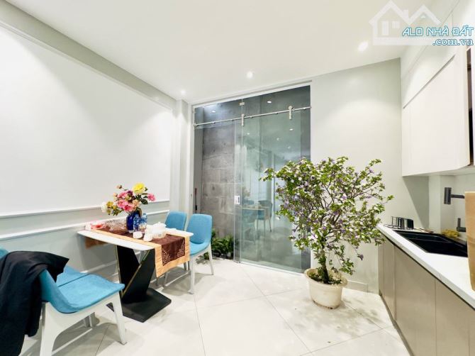 🏡 Siêu phẩm Ngọc Thụy, Long Biên, 47m2 x 4 tầng, full nội thất, dân trí cao, chỉ 7 tỷ 9 - 2
