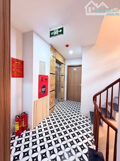 BÁN TOÀ CHDV 6 TẦNG THANG MÁY MỚI HOÀNG QUỐC VIỆT DT45M2 OTO GẦN. CHỈ 10.8 TỶ - 2