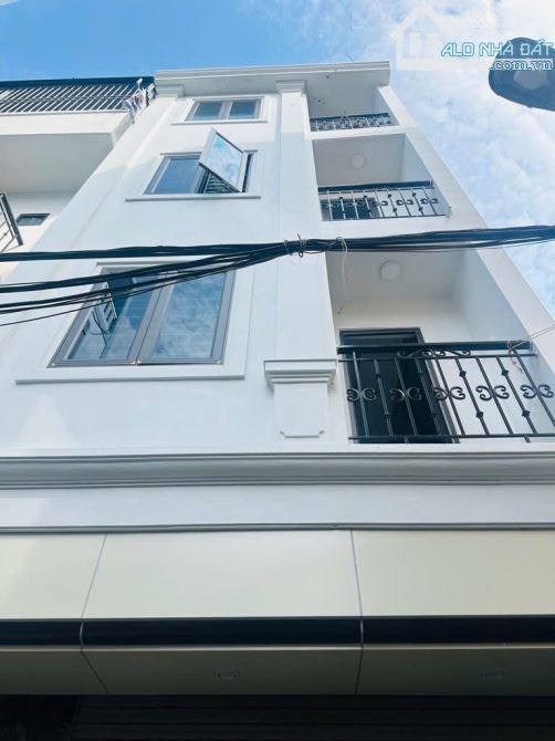 BÁN NHÀ LAI XÁ-ĐH CÔNG NGHIỆP-4 TẦNG-40M-NHỈNH 5 TỶ-SÁT KDT HINODE-DÂN XÂY - 2