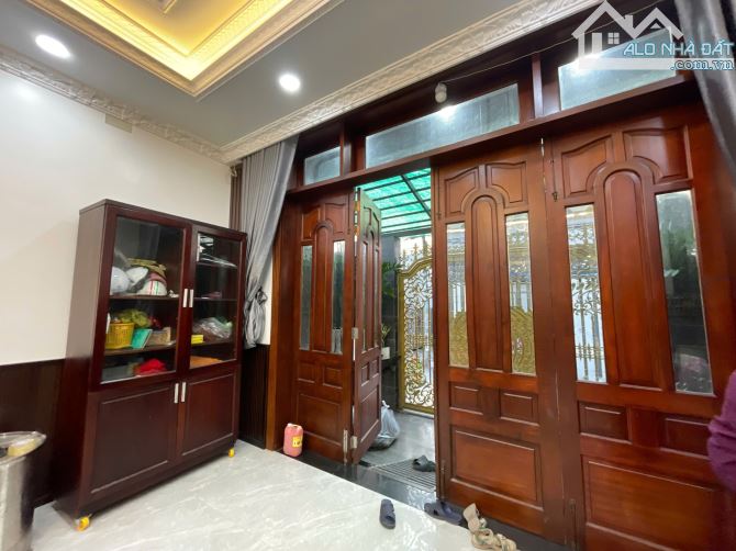 Biệt thự mini 5m x 22m, hẻm xe tải,tiền xây dựng và nội thất gần 5 tỷ,6 phòng ngủ chỉ 7.75 - 2