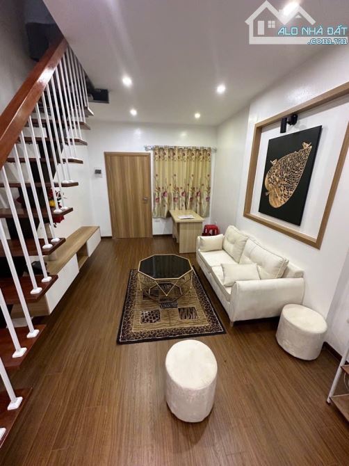 DUPLEX TẦNG 2+3 TẬP THỂ_GẦN HỒ_OTO ĐỖ CÔNG_NHÀ ĐẸP FULL NỘI THẤT_70M_CHỈ 3 TỶ - 2