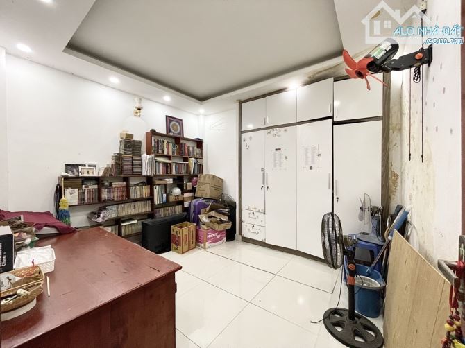 Trần Đình Xu Quận 1 CN 50m2 3Tầng KDC Hiện Hữu - 2
