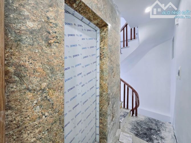 BÁN NHÀ XUÂN LA XUÂN ĐỈNH OTO ĐỖ CỔNG DT: 40m2 6 Tầng- GIÁ: 9.3TỶ - 3