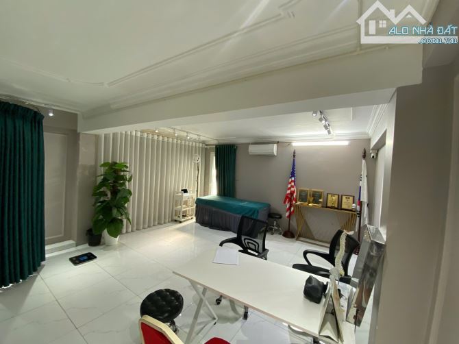 SIÊU PHẨM TÒA NHÀ MẶT PHỐ NGUYỄN KHANG - THANG MÁY – NỞ HẬU - VIEW MẶT SÔNG - 3
