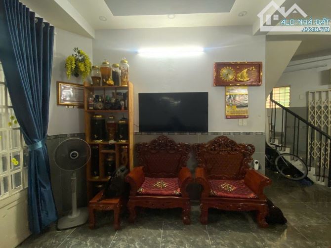 NHÀ ĐẸP PHAN VĂN TRỊ BÌNH THẠNH - 3 TẦNG - SÁT HẺM XE HƠI - CHỈ 5.15 TỶ - 3