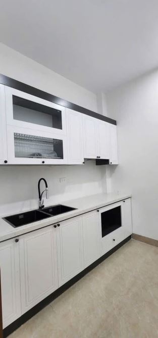 Thanh trì, nhà 50m2 ô tô đỗ cổng, sổ đỏ chính chủ, gần trường chợ - 3