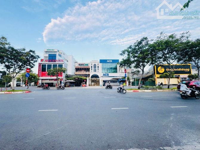 80 Tỷ-Bán Nhà 1 Hầm 4 Tầng DT:132m2(6mx22m) Mặt Tiền Đường Trần Não-Bình An-Quận 2 - 4