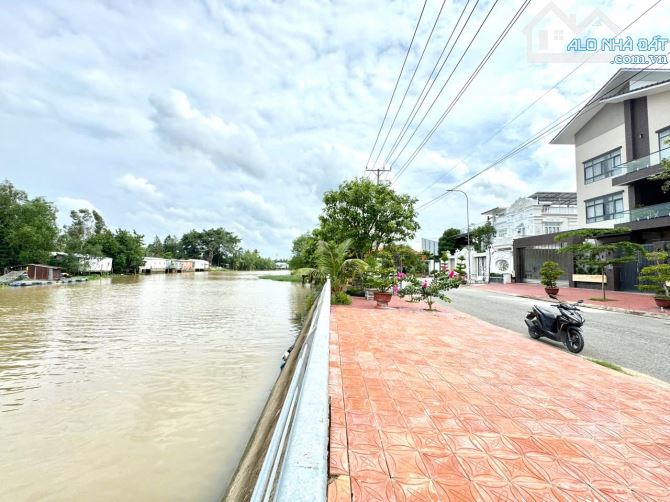 Nền biệt thự 650m2 view sông - kdc 586 giá 19 tỷ 500 triệu (TL giá tốt) - 4