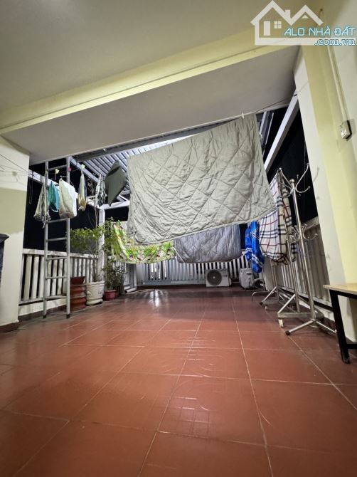Bán nhà Trần Xuân Soạn Quận 7, 33m2, 5 tầng, BTCT, sát mặt tiền đường. - 3