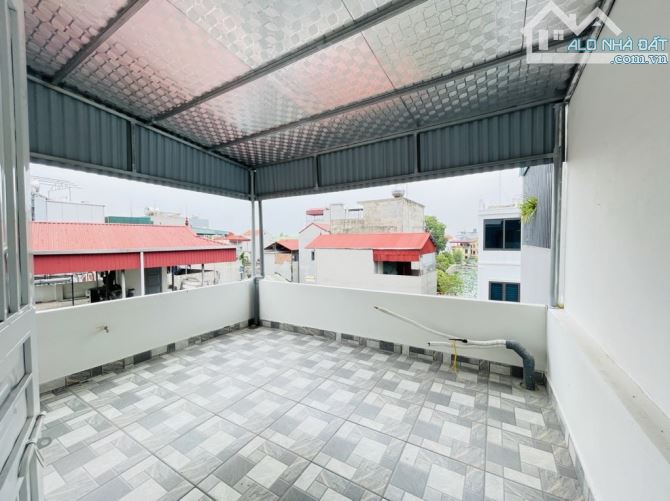 Giá SỐC! Chỉ 116tr/m2 Nhà 4 tầng Dân xây Phúc Lợi, ngõ ô tô, DT 63m, MT 4.6m, nhỉnh 7 tỷ - 4