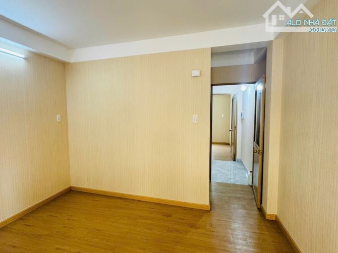 NHÀ ĐẸP - 5 Tầng 33m2, 6 Phòng ngủ, Nguyễn Trãi Quận 5  giá 7.2 tỷ TL. - 4