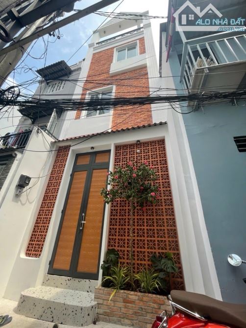 NHÀ MỚI THIẾT KẾ HIỆN ĐẠI-4TẦNG-NGANG 4M-HẺM 3M - KHÁNH HỘI-QUẬN 4-6.74T TL - 5