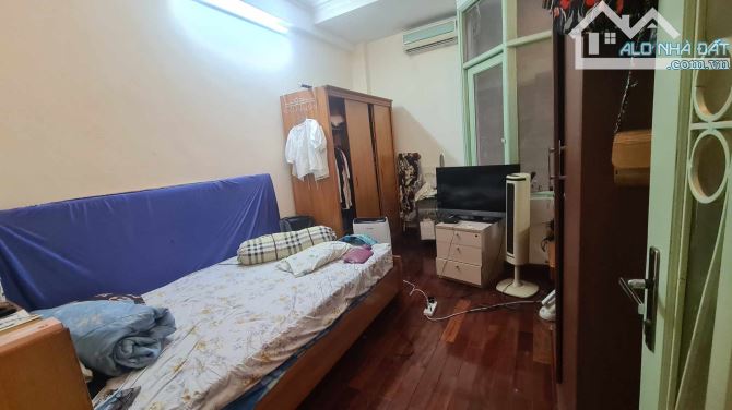 8.2 tỷ nhà 5 tầng Phố Tam Trinh 45m2, 5 tầng, mặt tiền 4m, ô tô tránh 5m - 5