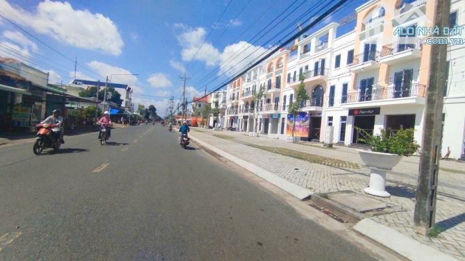 5×24 thổ xác chợ _Tân trụ_Long An 395 triệu Đường ôtô rẻ ngộp - 5