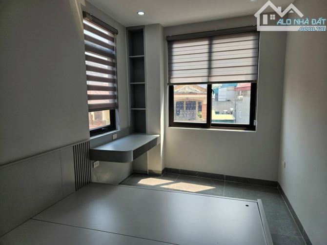 Hiếm. Bán nhà Vip Ngọc Lâm Long Biên 39m2 6 tầng mặt tiền 5m chỉ 14 tỷ lô góc, gần phố - 6