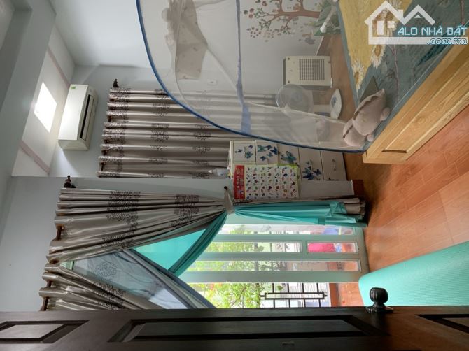 Bán nhà hẻm nhựa 5m gần Chợ Tân Hương (4x12.5) 3 lầu giá 6.4 tỷ còn TL - 6