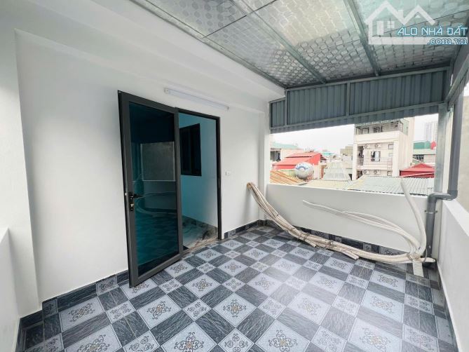 🏡 Cần bán nhà Ngọc Lâm, Long Biên, 37m2 x 4 tầng, Gần hồ, gần trường, 6 tỷ 7 - 8