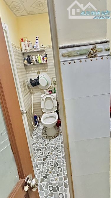 ✨ HÀNG HIẾM, NHÀ C4 64M2 (Ngang 4M x Dài 16M) Sổ A4 Đẹp, HẺM 4M THÔNG, sát Mặt Tiền - 5 TỶ - 8