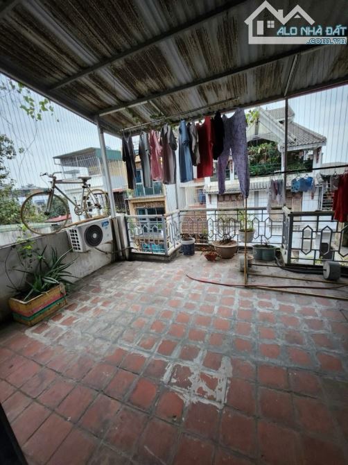 Bán nhà gia quất 51m2 xây 4 tầng , đường thông , ô tô tránh , kinh doanh ở sướng - 9