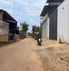 Cần bán lô đất y moan rẽ trái hẻm 451/99 hẻm thông ô tô