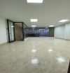 Chỉ 54 tỷ sở hữu tòa nhà văn phòng. Nguyễn Xiển 200m*10T*6m MT - 2 thoáng - view hồ - gara