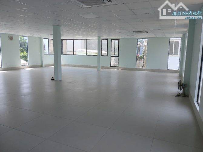 Nhà Mặt Tiền Hầm 4 Lầu đường Giang Văn Minh phường An Phú Quận 2, Cần Bán Gấp - 1