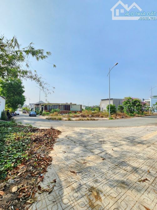 2,85Tỷ TL🔥Bán đất 2 Mặt Tiền_86,5m2, KDC Hố Lang, p.Tân Bình, Tp.Dĩ An