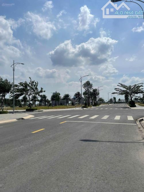 ĐẤT MẶT TIỀN GẦN SÂN BAY QUỐC TẾ LONG THÀNH – CƠ HỘI ĐẦU TƯ SINH LỜI CAO! GIÁ HẤP DẪN