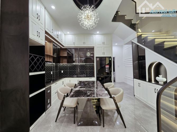 Bán Nhà 3 Tầng Đường 7m5 Bùi Giáng - Hoà An - Cẩm Lệ
