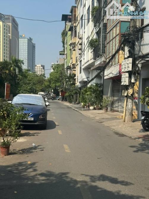 MẶT PHỐ HOÀN KIẾM – Ô TÔ TRÁNH – KINH DOANH 50M – 7.2 TỶ