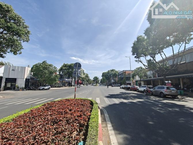Bán đất Trung tâm Phường 8, Vũng Tàu - Dt 120m2, cách mặt tiền Thống Nhất 50m, giá 7.9 tỷ