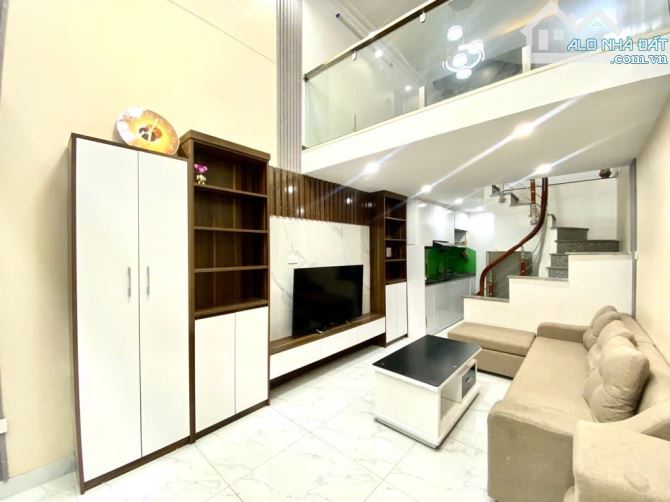 Bán nhà riêng ngõ 87 Tam Trinh, Gần Minh Khai - 22m2 x 4 Tầng - Sổ riêng - Không quy hoạch