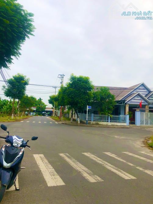 Đất tái định cư hòa khương 150m2 đường 7,5m 150m2 kề lô góc