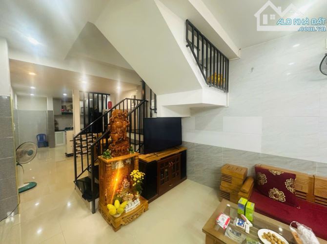 NHÀ 3 TẦNG KIÊN CỐ SẠCH ĐẸP - 67M2 - NỞ HẬU - CHƯA QUA ĐẦU TƯ - CHỈ NHỈNH 3 TỶ