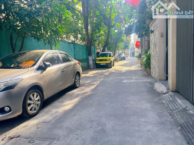 BÁN DÃY TRỌ BÌNH AN 7. DT 190m2, NGANG 8m CHỈ 10,x TỶ. Ô TÔ ĐỖ CỬA, DÒNG TIỀN 30tr/THÁNG.